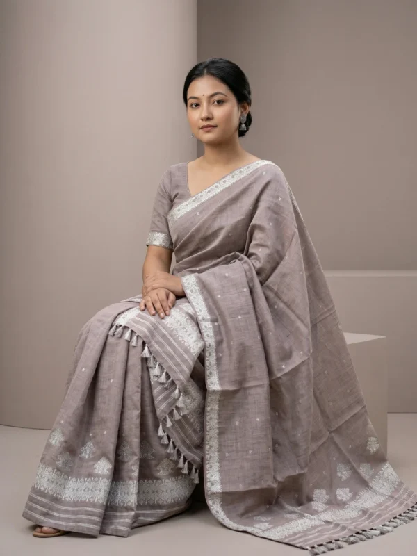 Grey coloured dyed toss mekhela sador