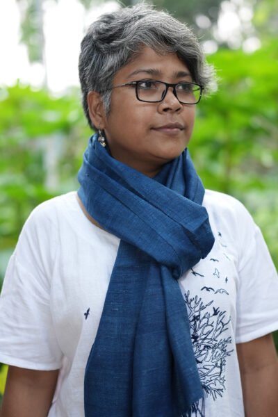 Natural-dyed eri stole